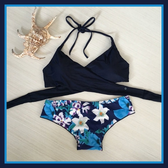 Crisscross Style Navy Blue Top Floral swim Bottom - Picture 4 of 4